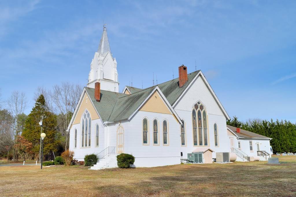 New St. Johns Baptist Church | 560 S Main St, Kilmarnock, VA 22482, USA