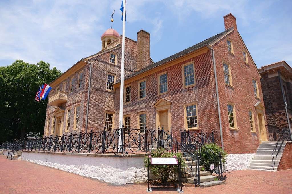 New Castle Court House Museum | 211 Delaware St, New Castle, DE 19720 | Phone: (302) 323-4453