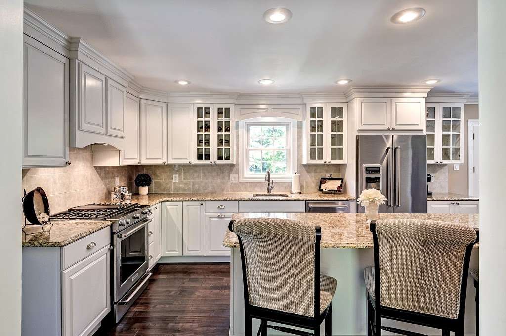 Reico Kitchen & Bath | 6600 Business Pkwy, Elkridge, MD 21075, USA | Phone: (410) 579-1774