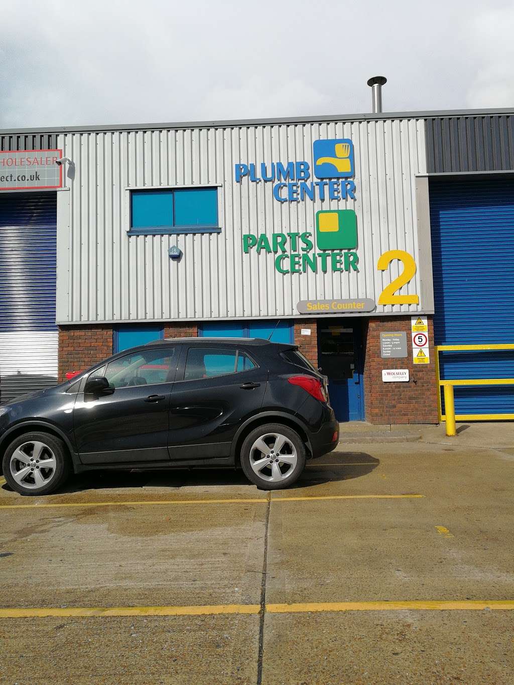 Wolseley | 2, Oakwood Industrial Park, Gatwick Rd, Crawley RH10 9AZ, UK | Phone: 01293 537333