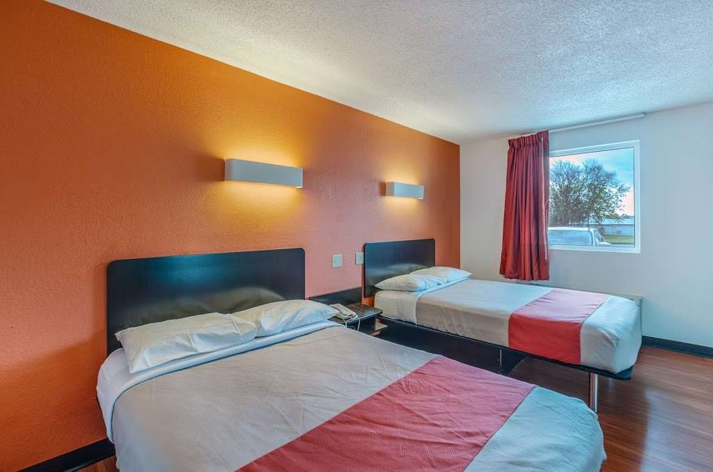 Motel 6 Winchester VA | 2951 Valley Ave, Winchester, VA 22601, USA | Phone: (540) 667-1200