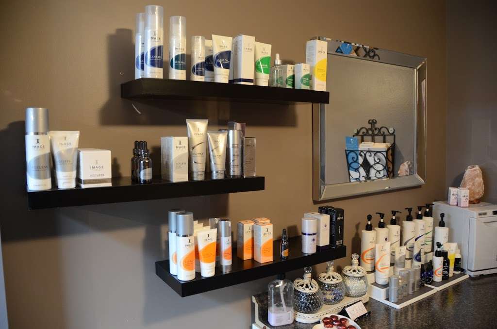 Adore Aesthetic & Hair Salon | 5855 E 211th St #17, Noblesville, IN 46062, USA | Phone: (317) 399-7954