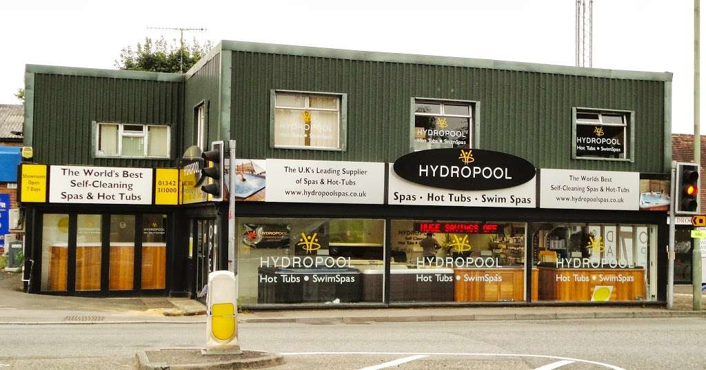 Hydropool UK Hot Tubs & Swim Spas | The Spa Showrooms/London Rd, Felbridge, East Grinstead RH19 2RQ, UK | Phone: 01342 311000