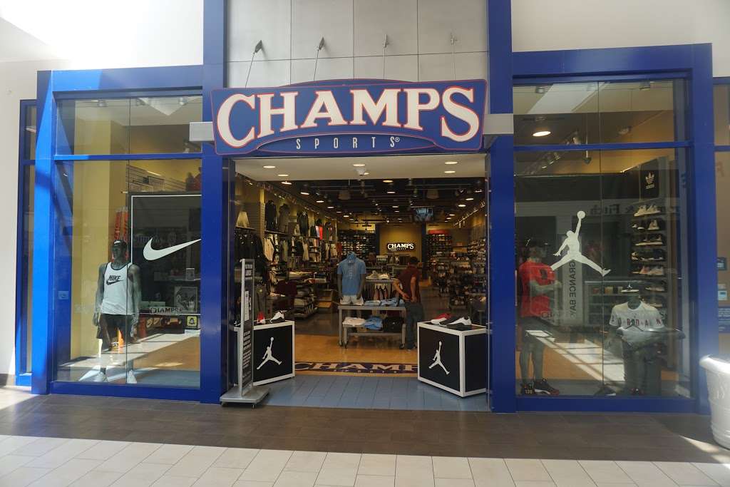 champs shoe store locations