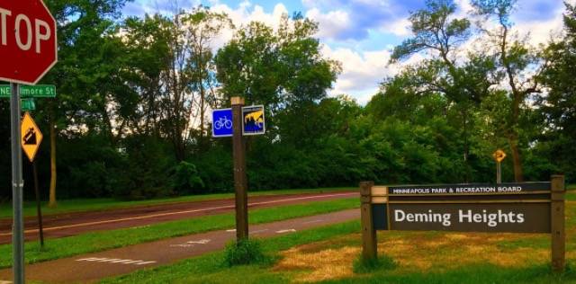 Deming Heights Park | 1115 St Anthony Pkwy, Minneapolis, MN 55418, USA | Phone: (612) 230-6400