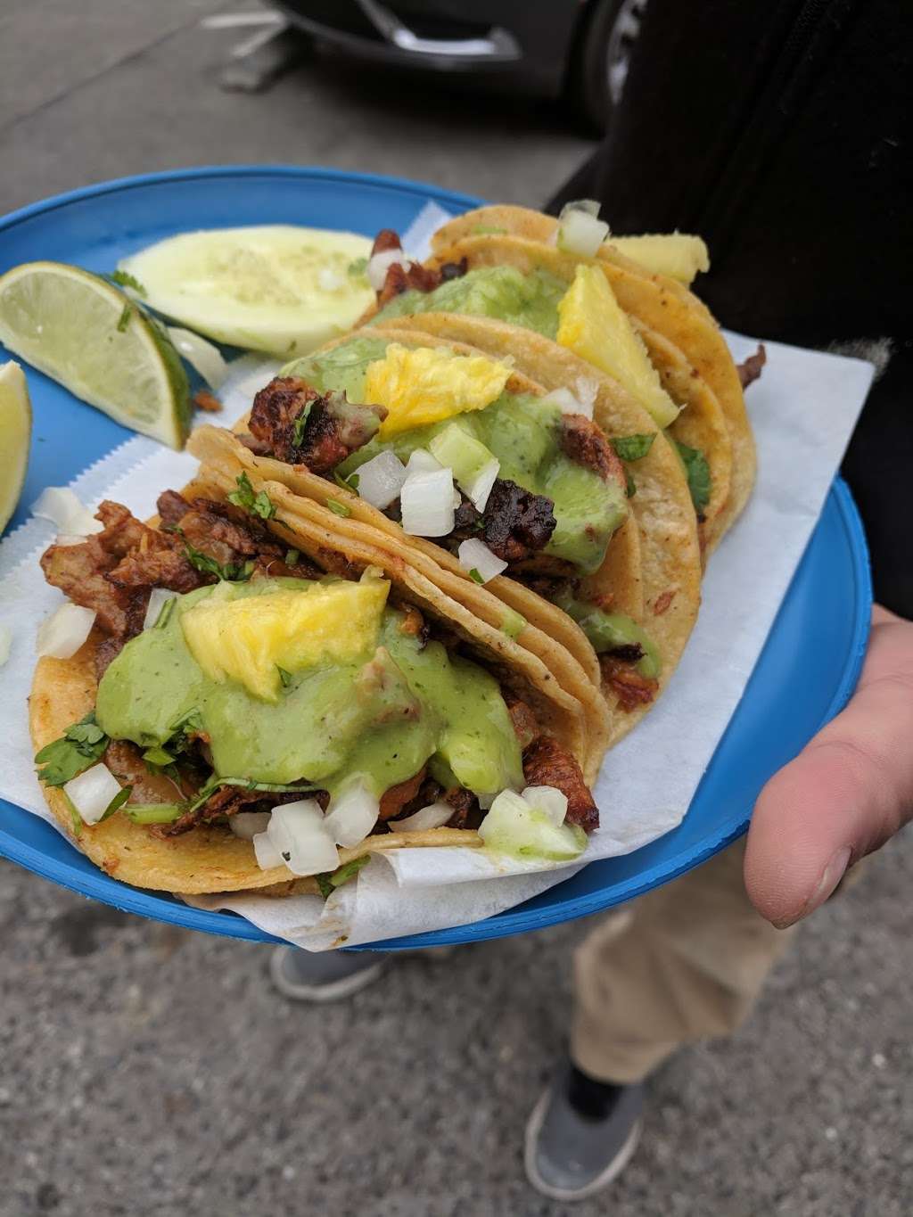 Los Carnalitos Food Truck | 2907 El Camino Real, Redwood City, CA 94061, USA | Phone: (650) 315-5090