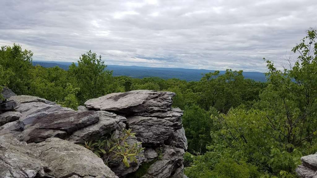 Appalachian Trail - Wolf Rocks | Valley View Dr, Bangor, PA 18013
