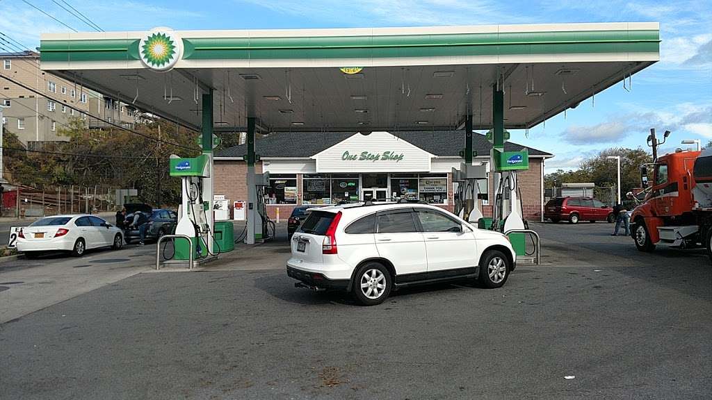 BP | 594 Nepperhan Ave, Yonkers, NY 10703, USA | Phone: (914) 294-0469