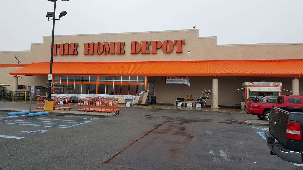 The Home Depot | 1806 E Gun Hill Rd, The Bronx, NY 10469, USA | Phone: (718) 862-9800