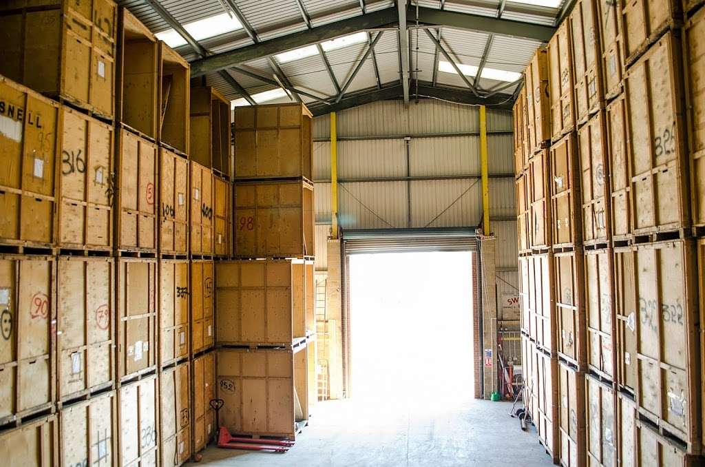 Swift Removals & Storage | Parkwood Industrial Estate, Byers Ln, South Godstone, Godstone RH9 8JL, UK | Phone: 01342 893933