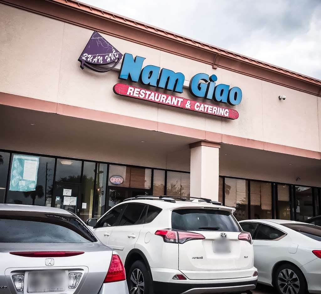 Nam Giao Restaurant & Bakery | 6938 Wilcrest Dr, Houston, TX 77072, USA | Phone: (281) 568-8666