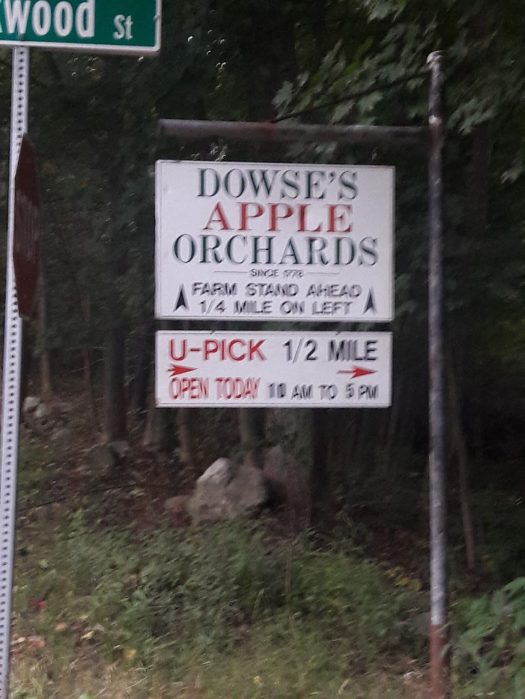 Dowse Orchards Pick-Your-Own Field | 30 Rockwood St, Sherborn, MA 01770 | Phone: (508) 653-2639