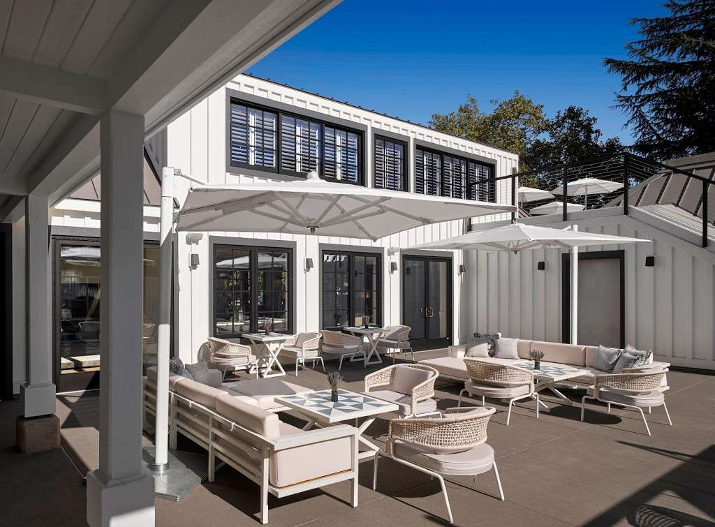 Vintage House | 6541 Washington St, Yountville, CA 94599, USA | Phone: (707) 944-1112