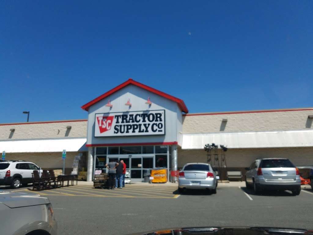 Tractor Supply Co. | 10870 Balls Ford Rd, Manassas, VA 20109, USA | Phone: (703) 257-7247