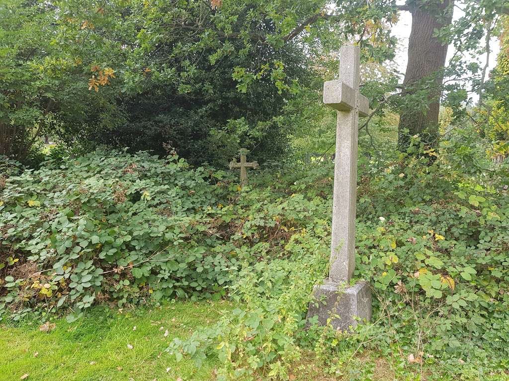 Hertford Cemetery | 143 North Rd, Hertford SG14 2BX, UK