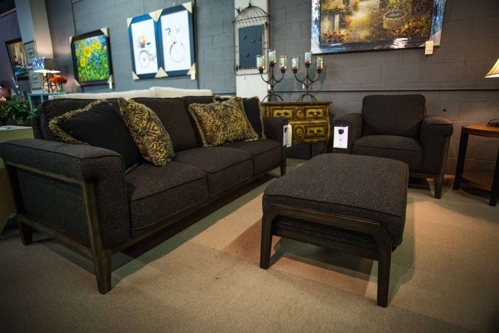 Homique Furniture Outlet | 122 Mill Rd, Oaks, PA 19456, USA | Phone: (610) 650-4000