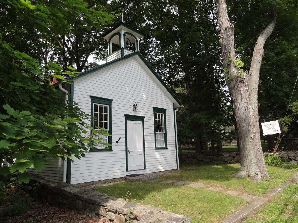 Hurlbutt Street School House | 157 Hurlbutt St, Wilton, CT 06897, USA | Phone: (203) 761-0069