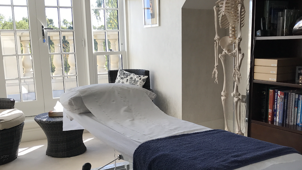 Whitby Health Osteopath | Heathcote Medical Centre, Heathcote, Tadworth KT20 5TH, UK | Phone: 07551 006357