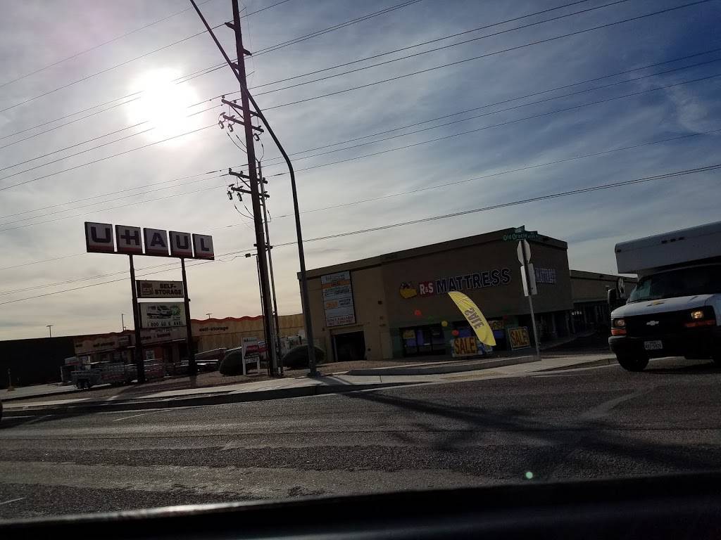 UHaul Trailer Hitch Super Center at Automall in 4651 N Oracle Rd