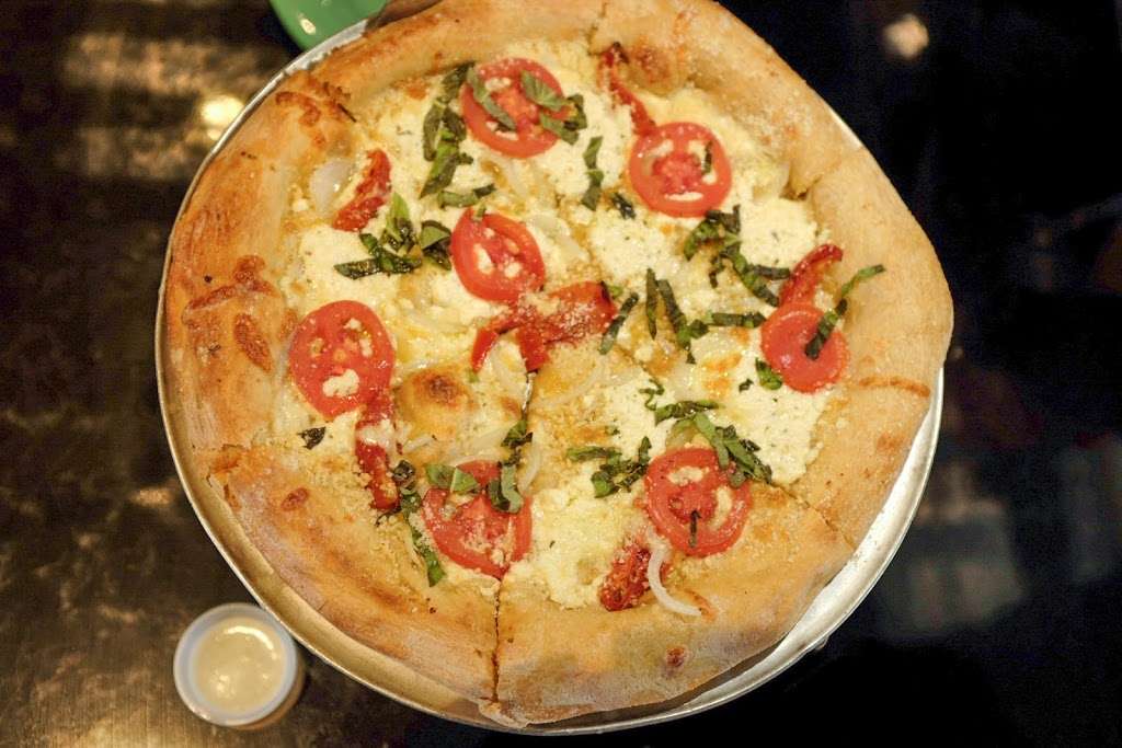 Mellow Mushroom | 3555 Lakeland Highlands Rd, Lakeland, FL 33803, USA | Phone: (863) 825-6000