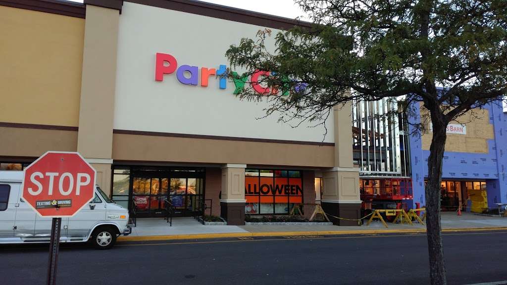 Party City | 1500 Almonesson Rd, Deptford Township, NJ 08096, USA | Phone: (856) 232-5222