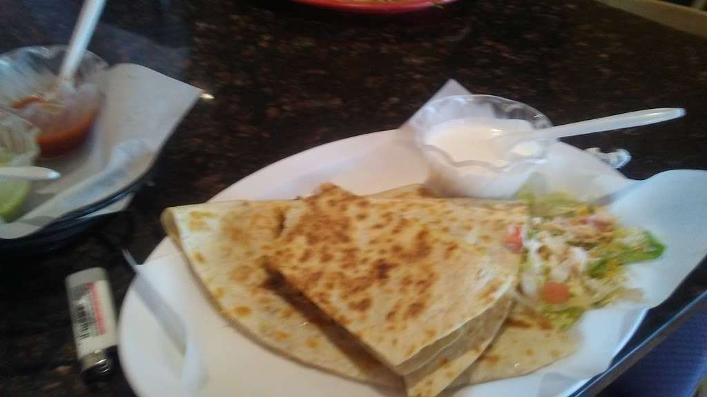 Lake Perris Market & Deli | 85 Ramona Expy # 13, Perris, CA 92571, USA | Phone: (951) 940-4000