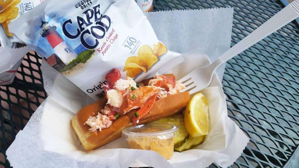 Quincys Original Lobster Rolls | 709 Beach Ave, Cape May, NJ 08204, USA | Phone: (609) 600-3571