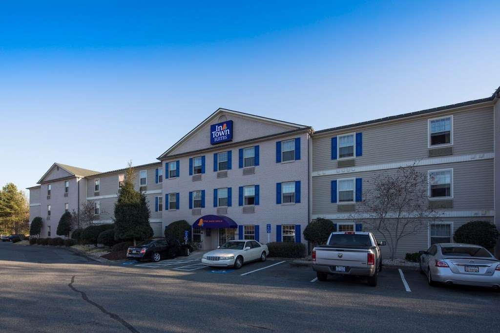 InTown Suites Extended Stay Kannapolis NC | 3200 Cloverleaf Pkwy, Kannapolis, NC 28083, USA | Phone: (866) 338-9536