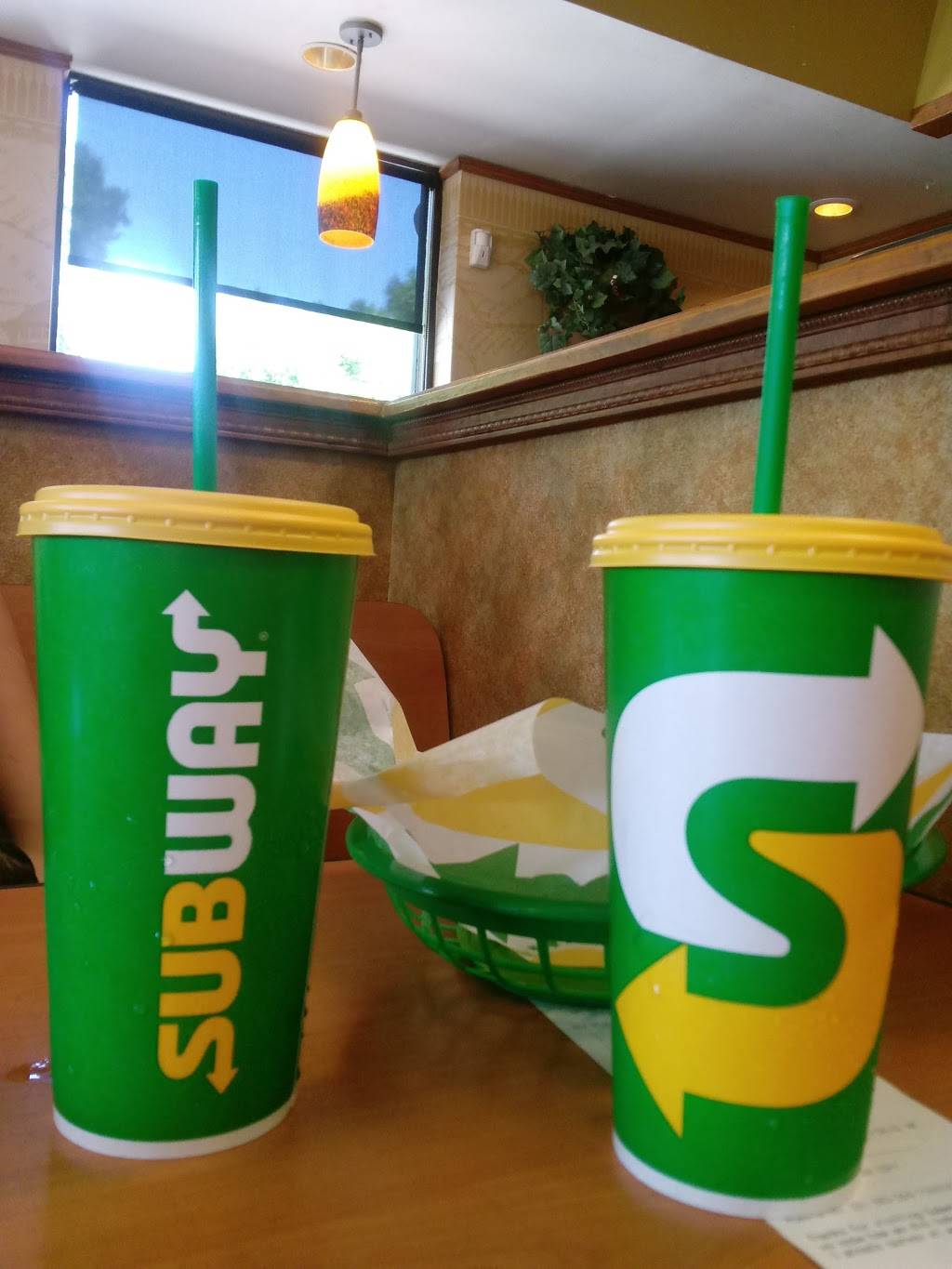 Subway | 7630 W Bluemound Rd, Wauwatosa, WI 53213, USA | Phone: (414) 771-6114