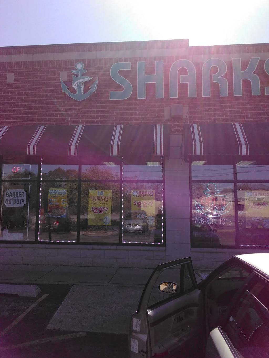 Sharks fish and chicken in Harvey IL | 454 E 147th St, Harvey, IL 60426, USA | Phone: (708) 831-1313