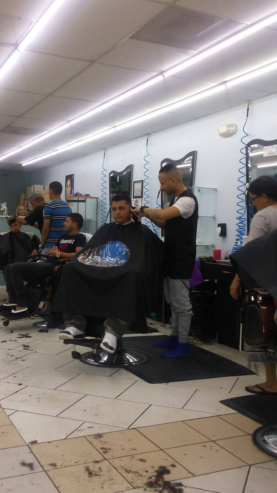 Kavana Barbería | 5802 N Armenia Ave, Tampa, FL 33603, USA | Phone: (813) 252-3722