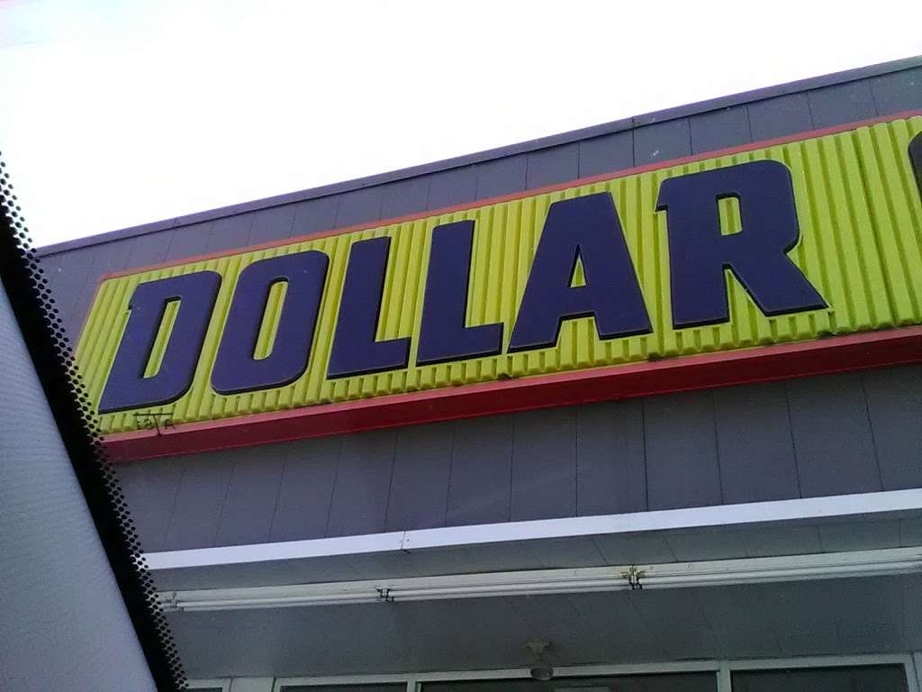 Dollar General | 944 Lincoln Way W, Chambersburg, PA 17202, USA | Phone: (717) 977-3060