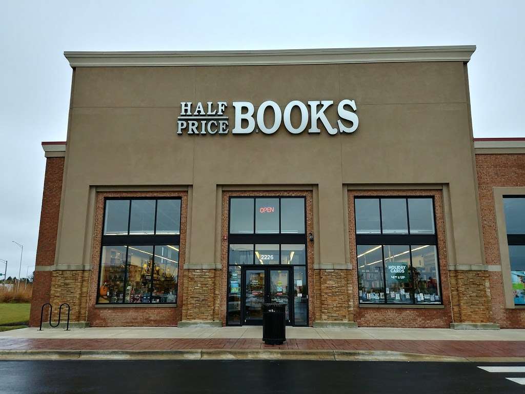 Half Price Books | 2226 S Randall Rd, Algonquin, IL 60102, USA | Phone: (847) 458-2669