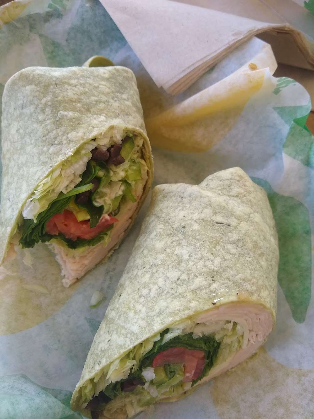 Subway | 112 West 1st St E, Humble, TX 77338, USA | Phone: (281) 446-3933