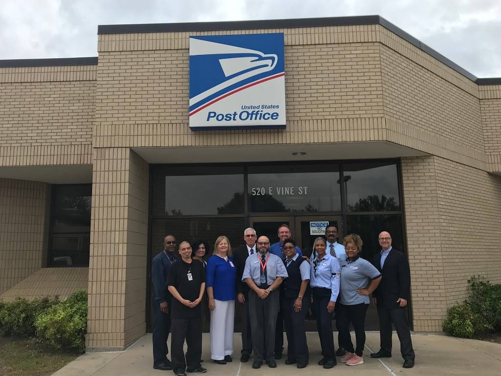 United States Postal Service | 520 E Vine St, Keller, TX 76248, USA | Phone: (800) 275-8777