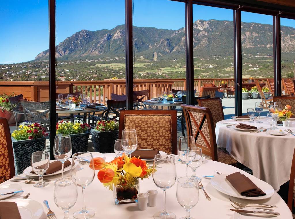 Mountain View Restaurant | 3225 Broadmoor Valley Rd, Colorado Springs, CO 80906, USA | Phone: (719) 538-4060
