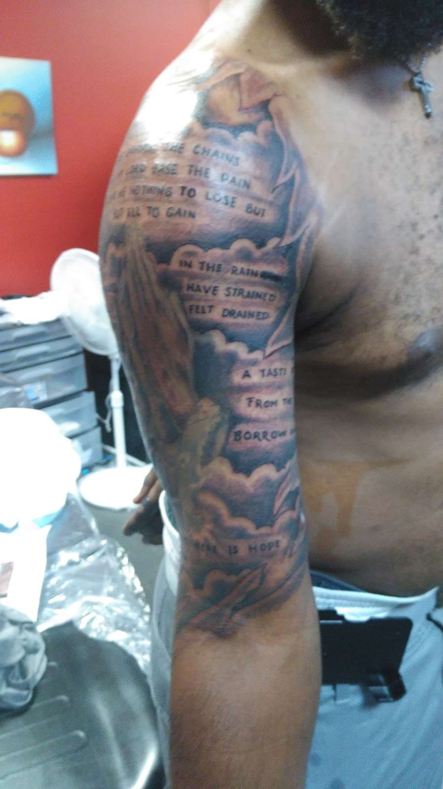 Love-n-hate Tattoos & Novelties | 5038 N Tryon St, Charlotte, NC 28213, USA | Phone: (980) 219-7908