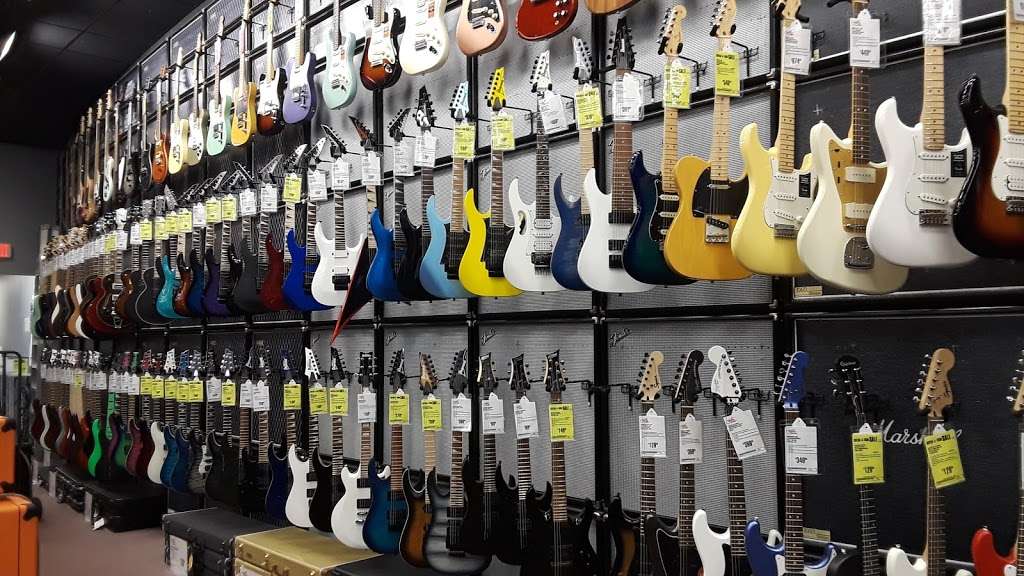 Guitar Center | 1292 Millersville Pike, Lancaster, PA 17603 | Phone: (717) 390-4807