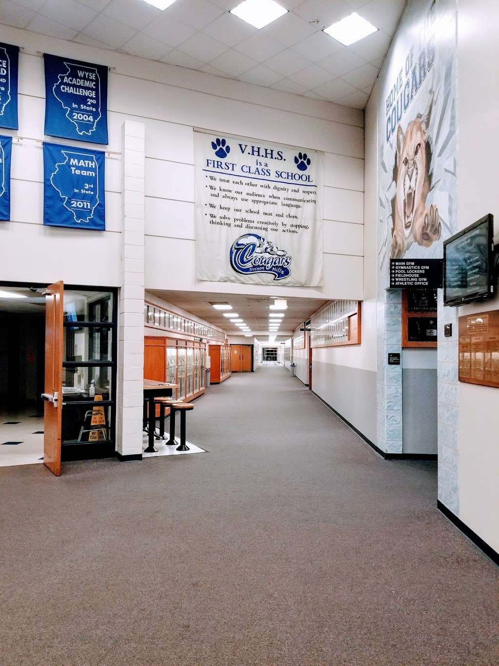 Vernon Hills High School | 145 Lakeview Pkwy, Vernon Hills, IL 60061, USA | Phone: (847) 932-2000