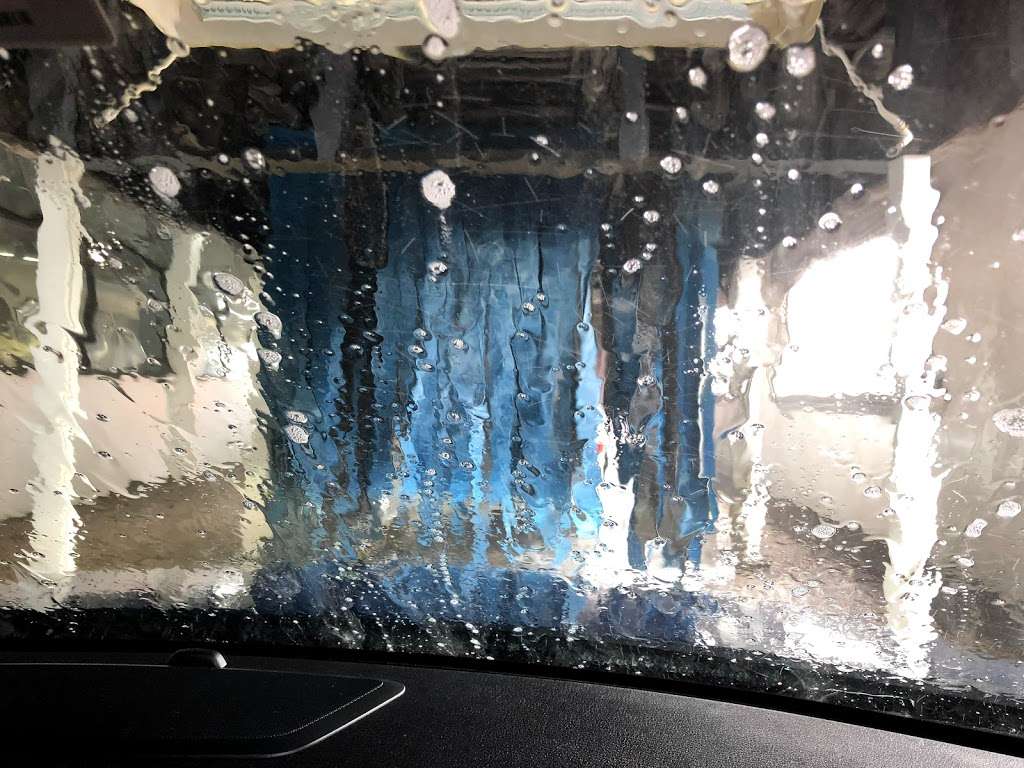 Mister Car Wash 1038 Gessner Rd, Houston, TX 77055