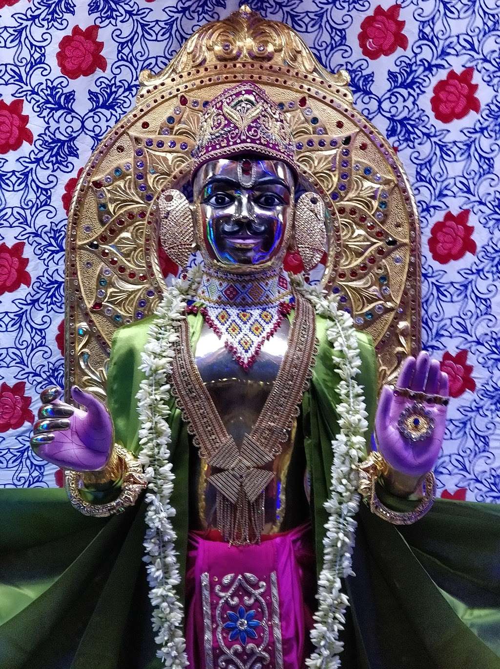 Shree Swaminarayan Temple | 1667 Amwell Rd, Somerset, NJ 08875, USA | Phone: (732) 873-8000