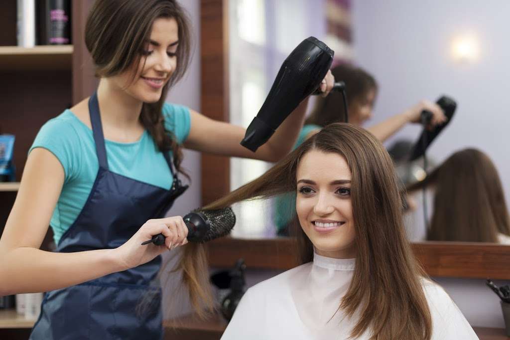 StyleU Salon - Hair, Makeup & Beauty Salon | Hair Care Services | 259 E Rand Rd Ste Ste 103, Mt Prospect, IL 60056, United States | Phone: (847) 752-9346