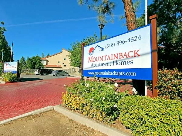 Monte Vista Apartments | 11777 Foothill Blvd, Lake View Terrace, CA 91342 | Phone: (818) 896-4824