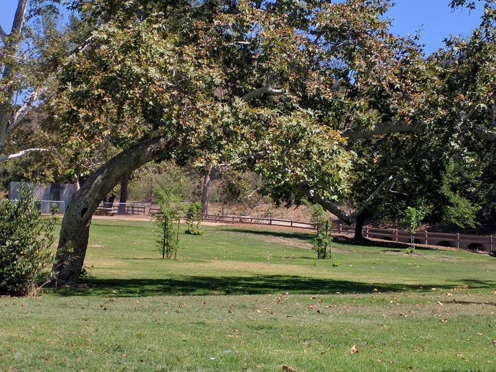 Bette Davis Picnic Area | 1850 Riverside Dr, Glendale, CA 91201, USA | Phone: (323) 644-6661