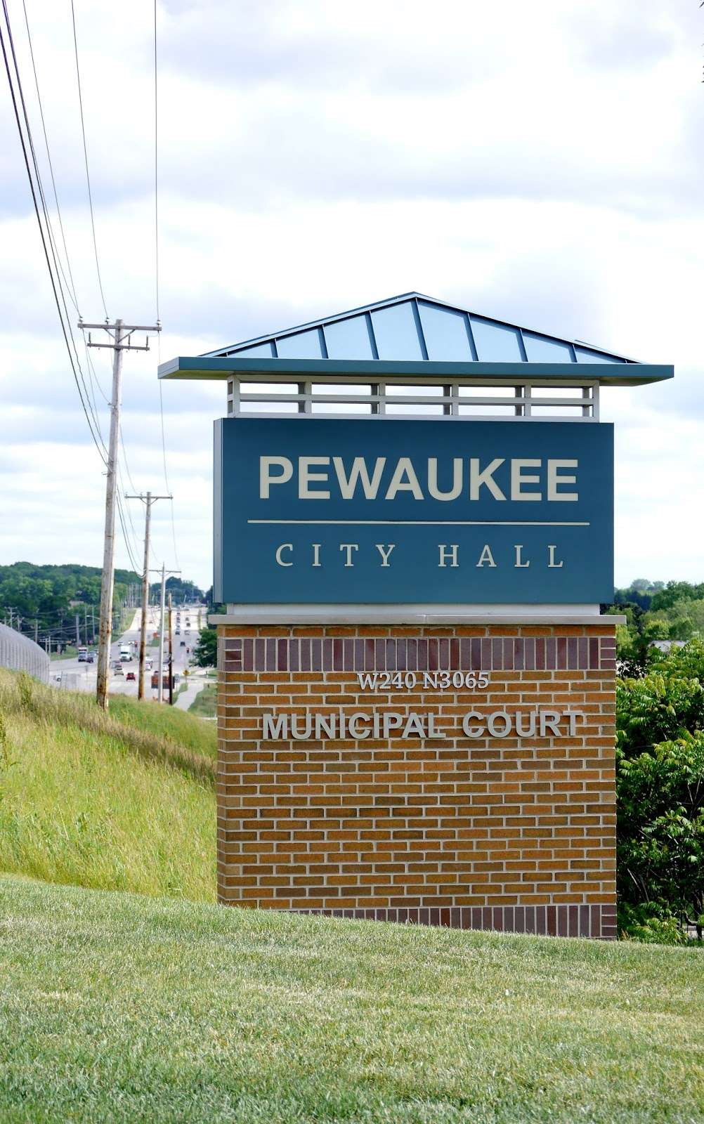 Pewaukee Municipal Court | W240N3065 Pewaukee Rd, Pewaukee, WI 53072, USA | Phone: (262) 691-9083