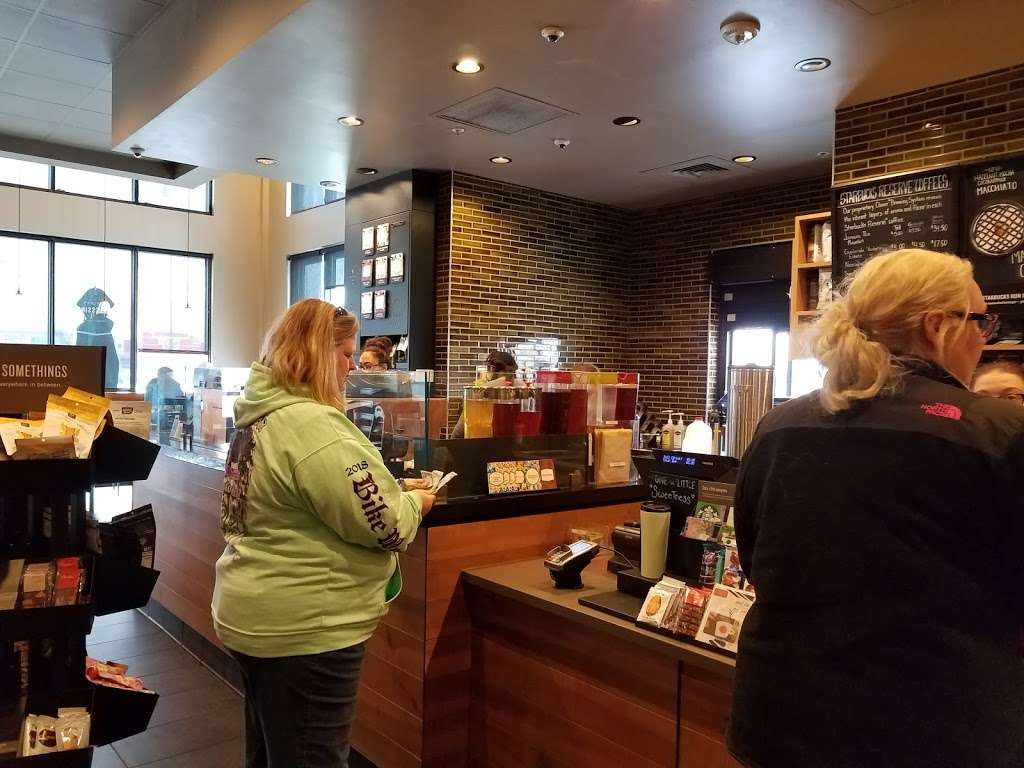 Starbucks | 17326 Valley Mall Rd, Hagerstown, MD 21740, USA | Phone: (301) 582-6175