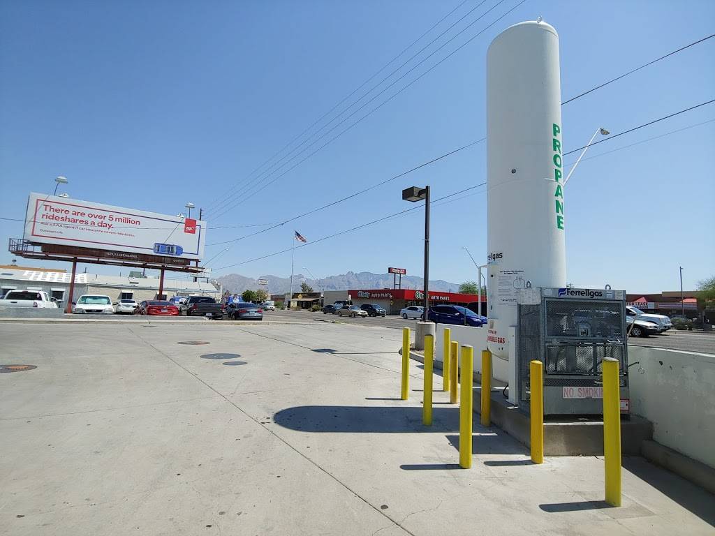 Fas Fuel | 3601 N Oracle Rd, Tucson, AZ 85705, USA | Phone: (520) 293-7575