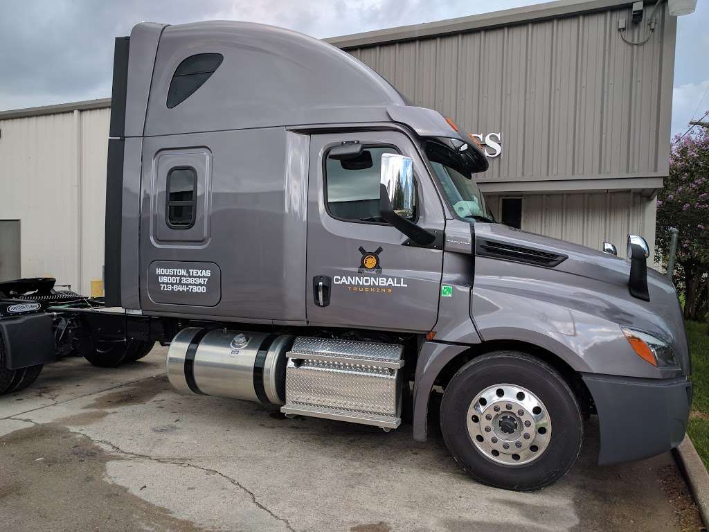 Cannonball Trucking Inc | 6815 Lindbergh St, Houston, TX 77087, USA | Phone: (713) 644-7300