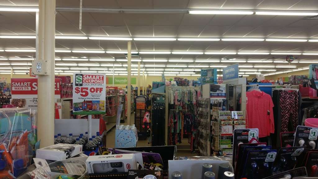 Family Dollar | 6933 Indianapolis Blvd, Hammond, IN 46322 | Phone: (219) 844-2030