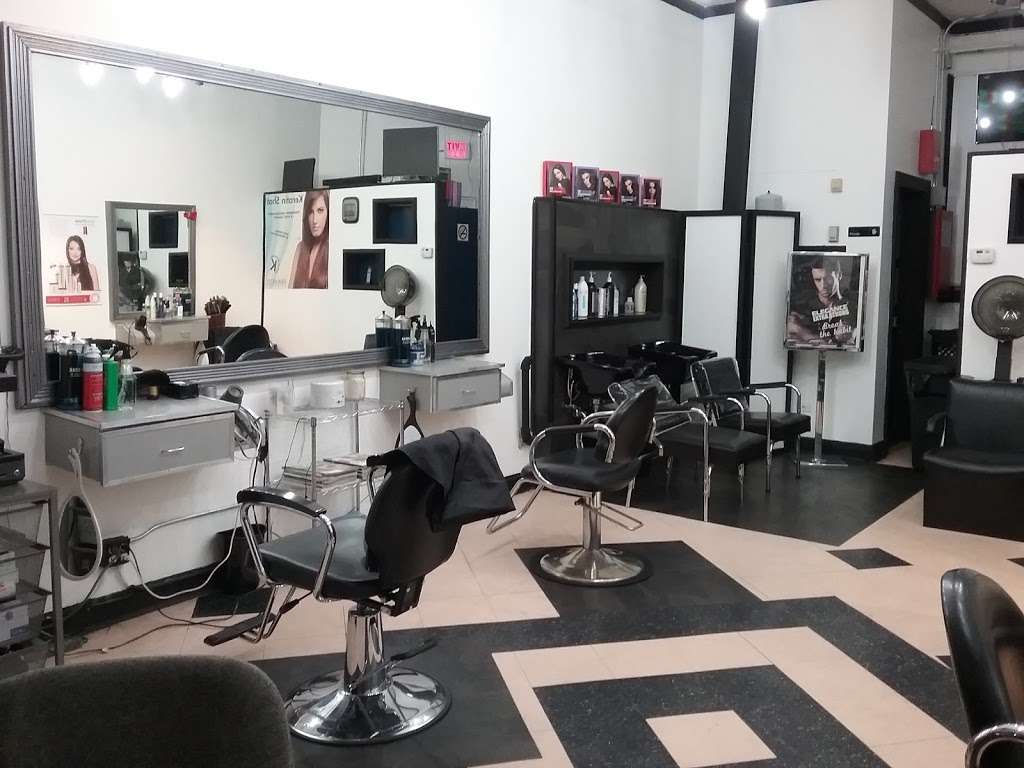 Perfection Salon | 2211 Oak Park Ave, Berwyn, IL 60402, USA | Phone: (708) 484-4262